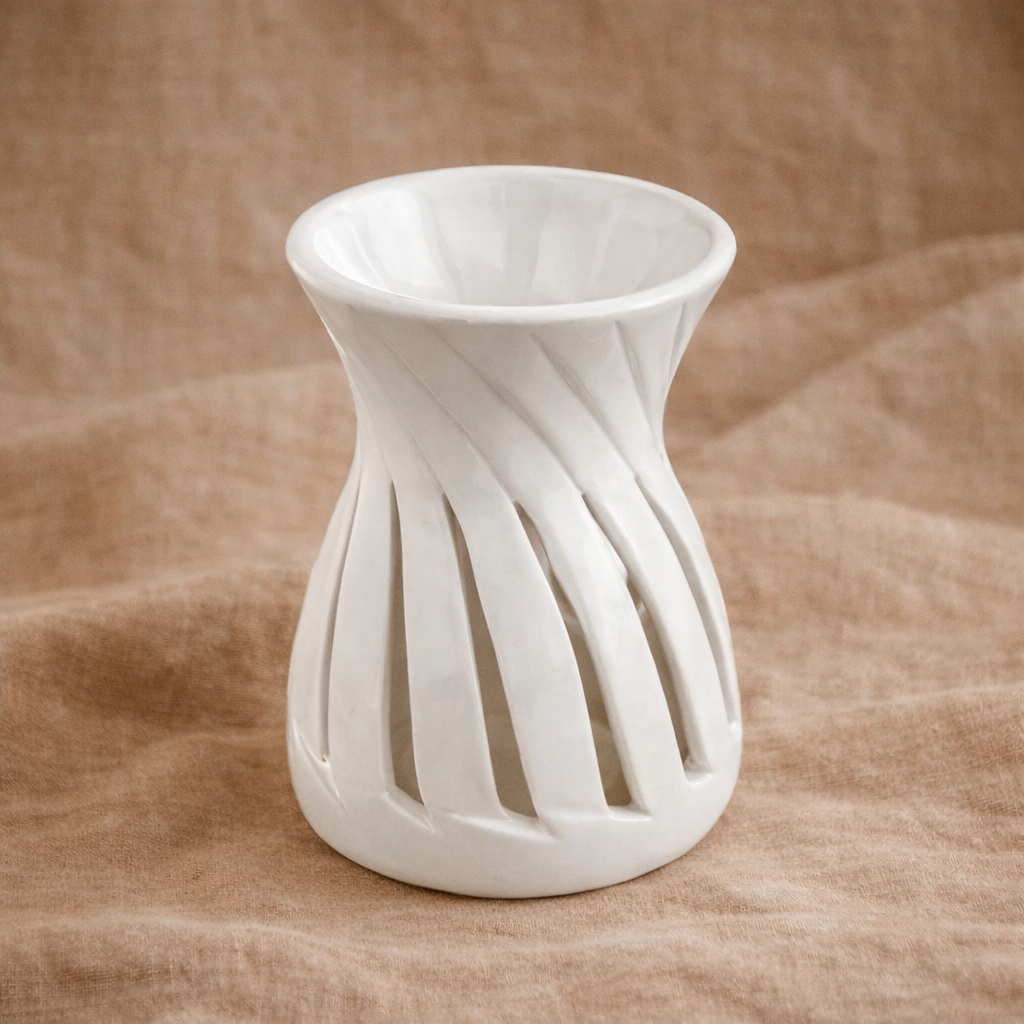 Brule-parfum Corta en céramique laqué blanc