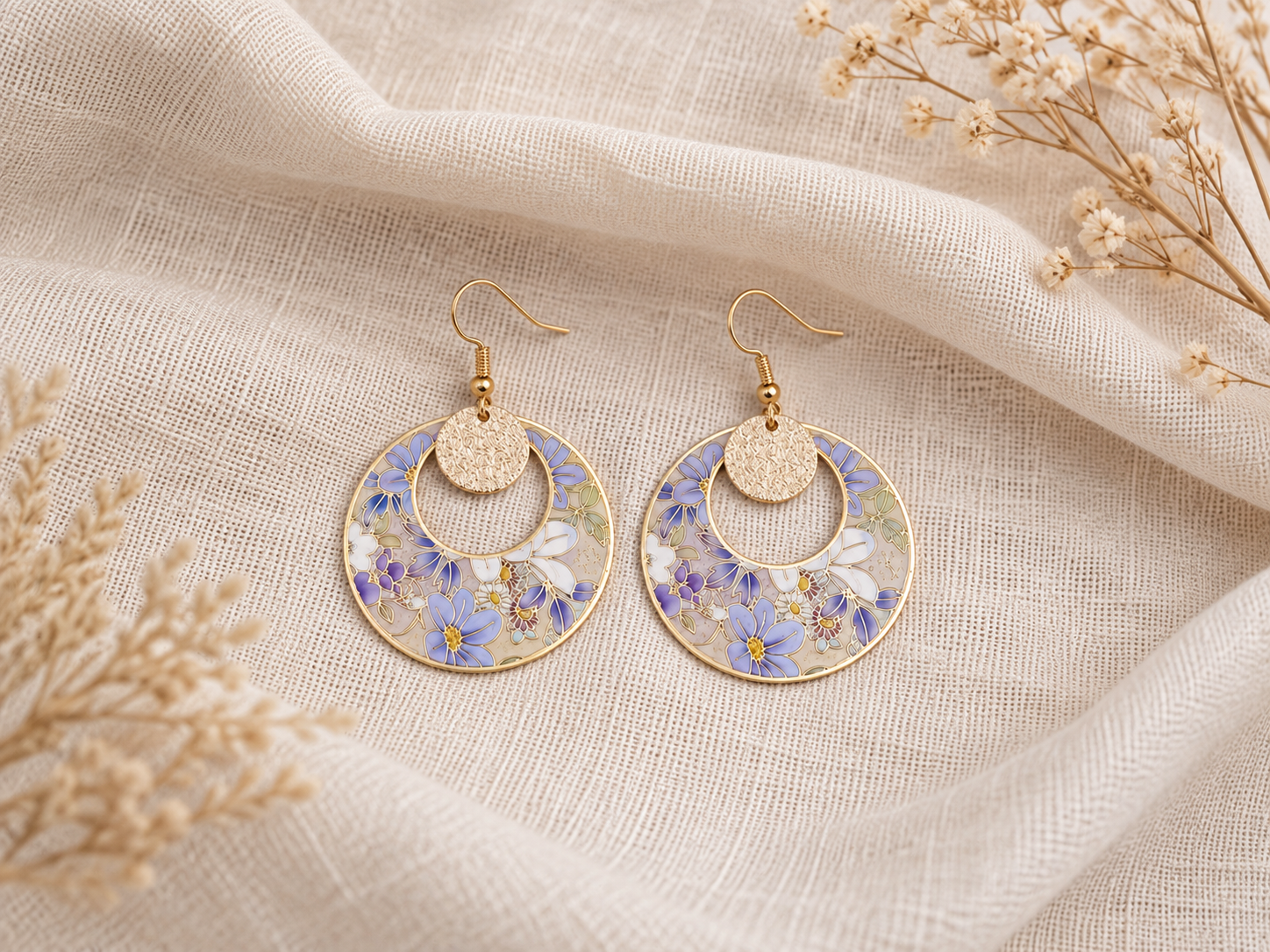 Boucles d'oreilles créoles fleuries mauves